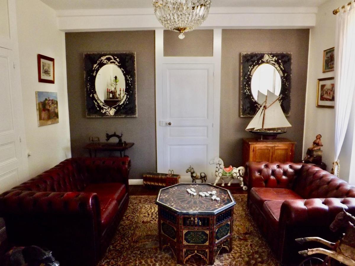 Domaine De Lalat - B&B With En-Suite Bathrooms All Rooms With Garden Views Montembœuf Exteriör bild