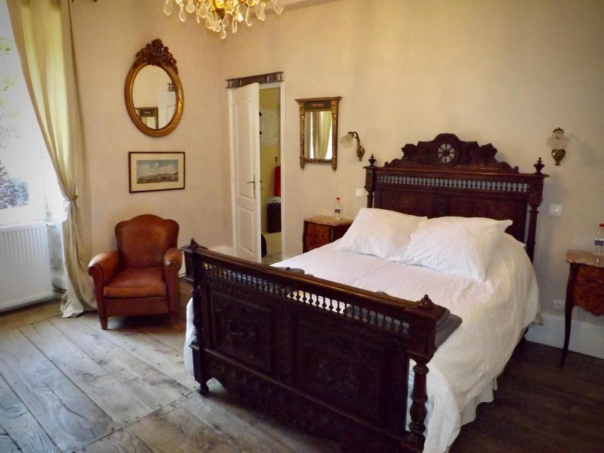 Domaine De Lalat - B&B With En-Suite Bathrooms All Rooms With Garden Views Montembœuf Exteriör bild