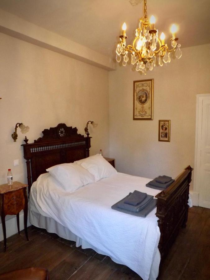 Domaine De Lalat - B&B With En-Suite Bathrooms All Rooms With Garden Views Montembœuf Exteriör bild