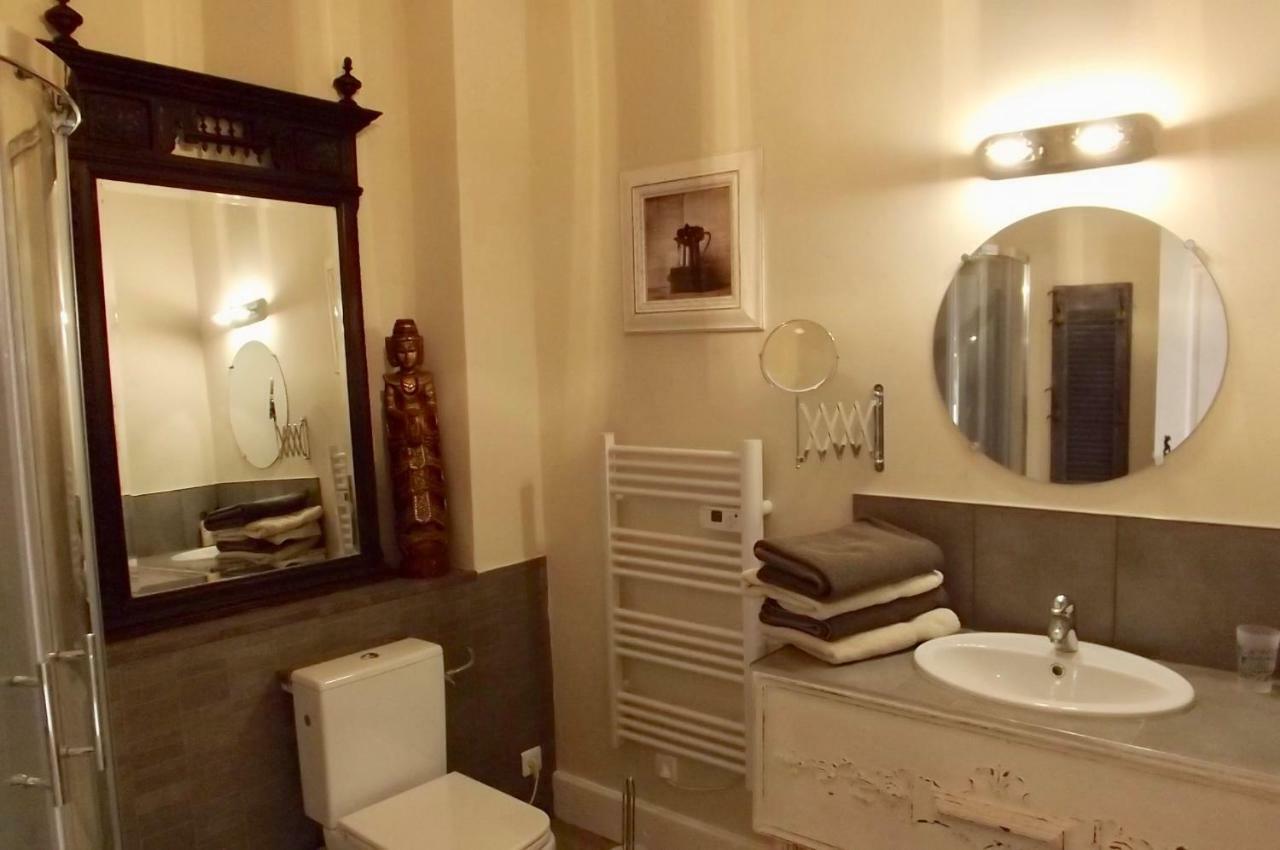 Domaine De Lalat - B&B With En-Suite Bathrooms All Rooms With Garden Views Montembœuf Exteriör bild